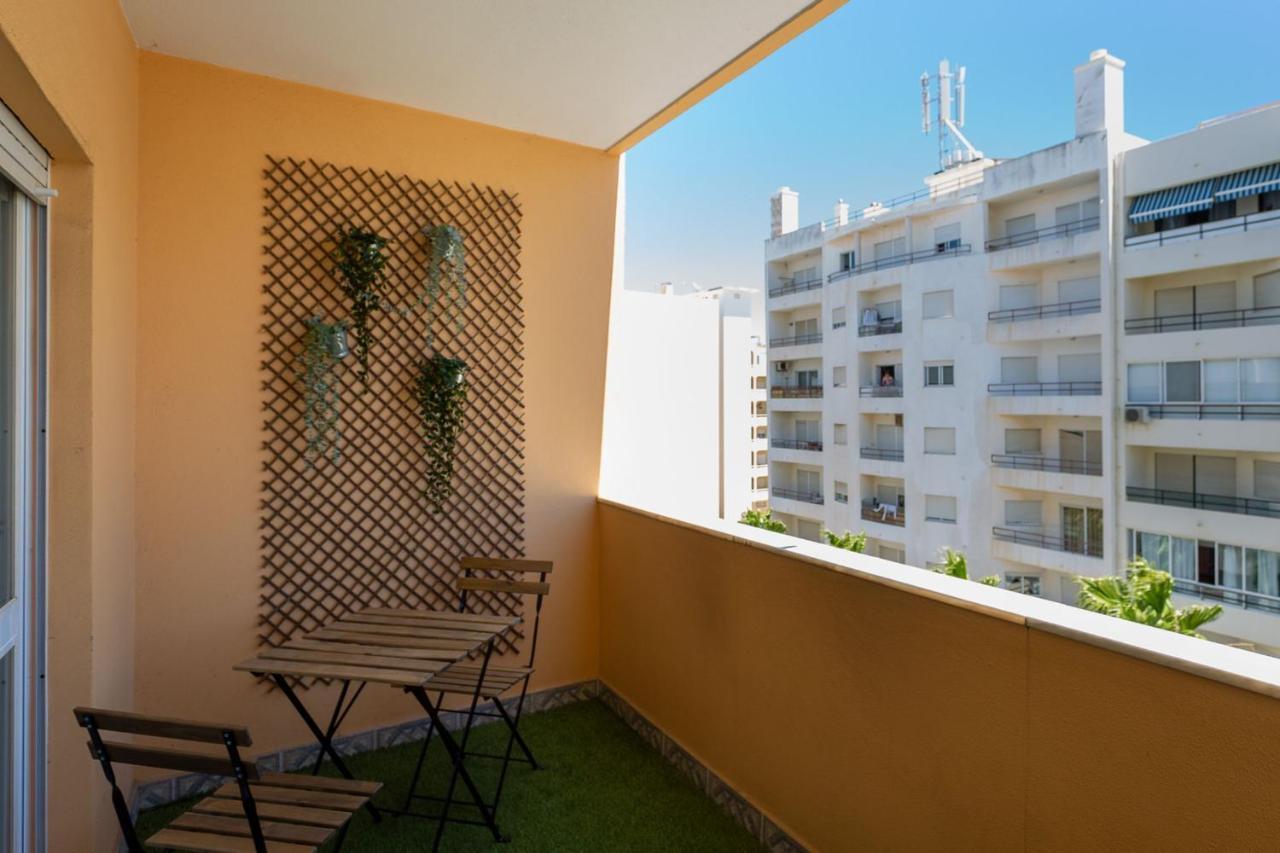 1Br Infante Flat In Quarteira By Lovelystay Exteriör bild