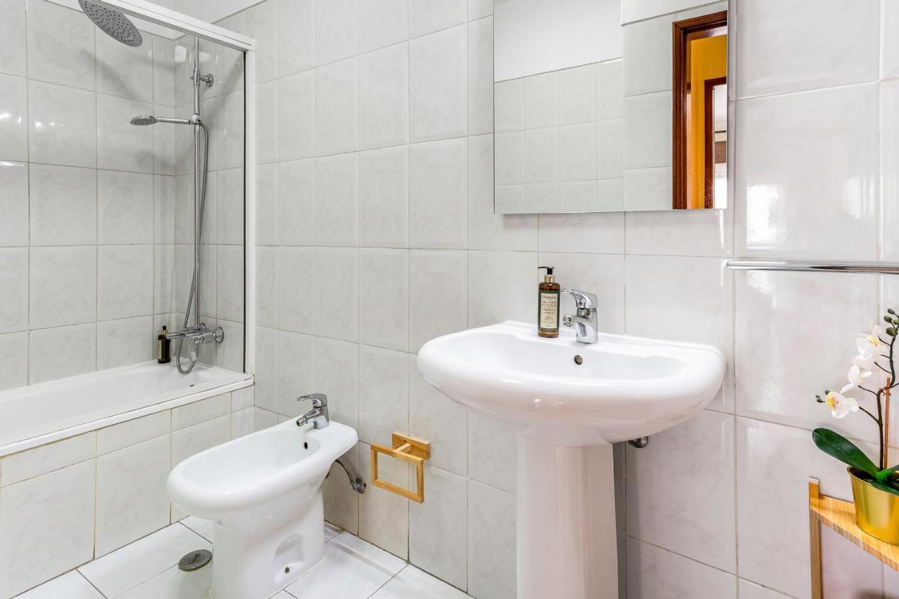 1Br Infante Flat In Quarteira By Lovelystay Exteriör bild