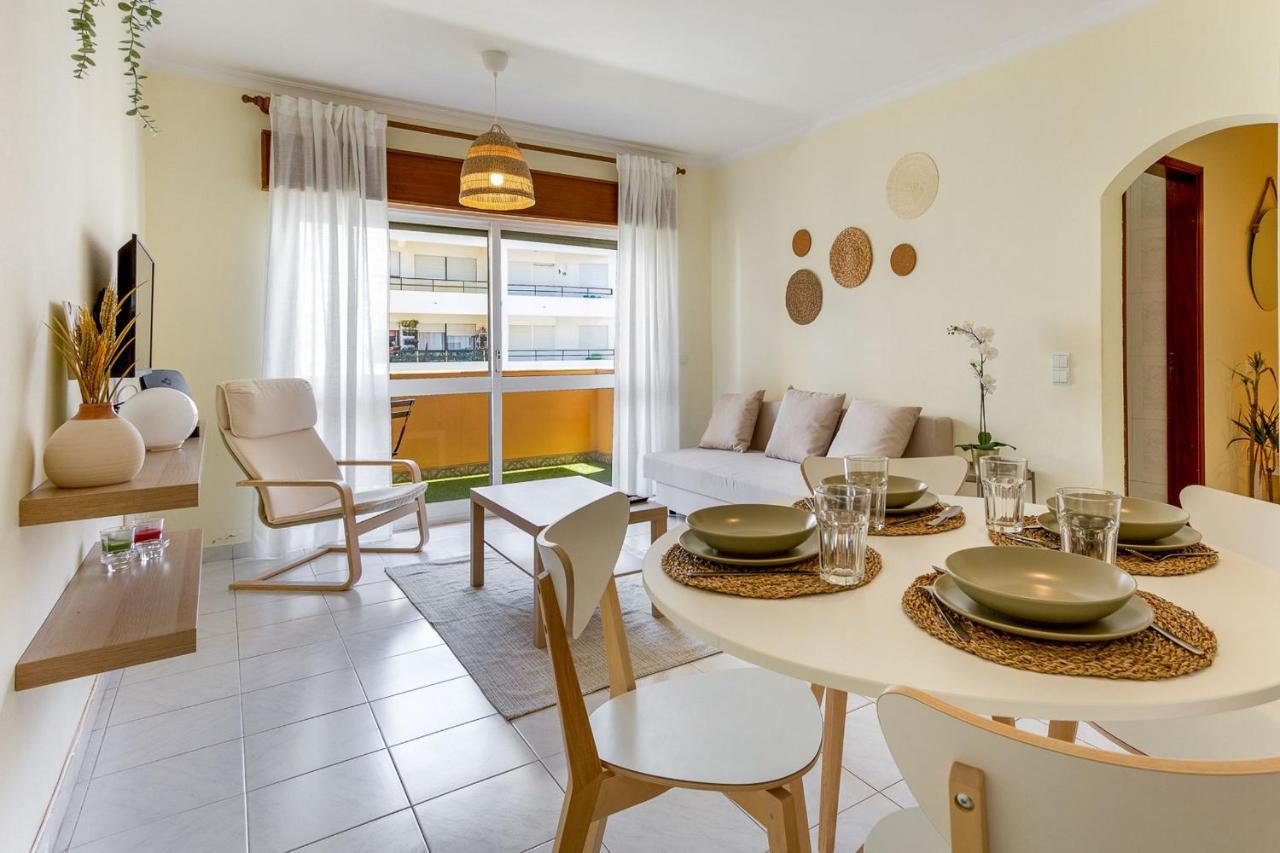 1Br Infante Flat In Quarteira By Lovelystay Exteriör bild